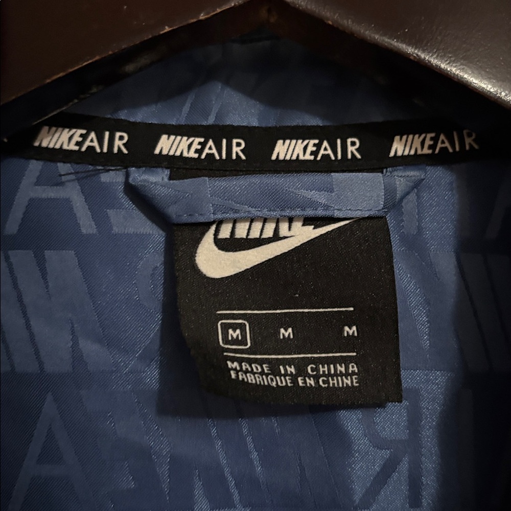 Nike air jump suit - Picture 4 of 6